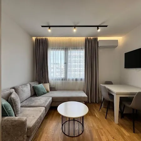 Apartment Modern Ylli Durres